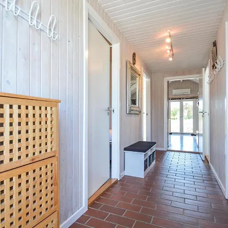 Feriehus 3 Bedroom Awesome In Romo Havneby