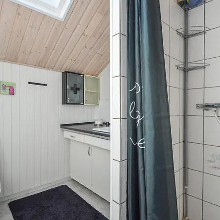 Feriehus 3 Bedroom Awesome In Romo Havneby